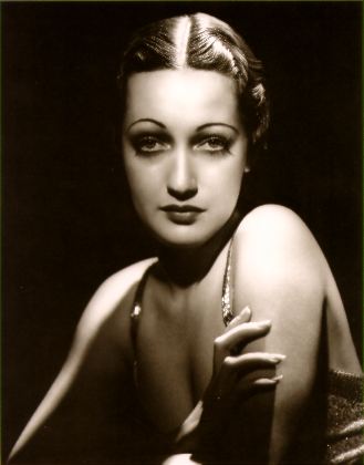 lamour.jpg (16402 bytes)